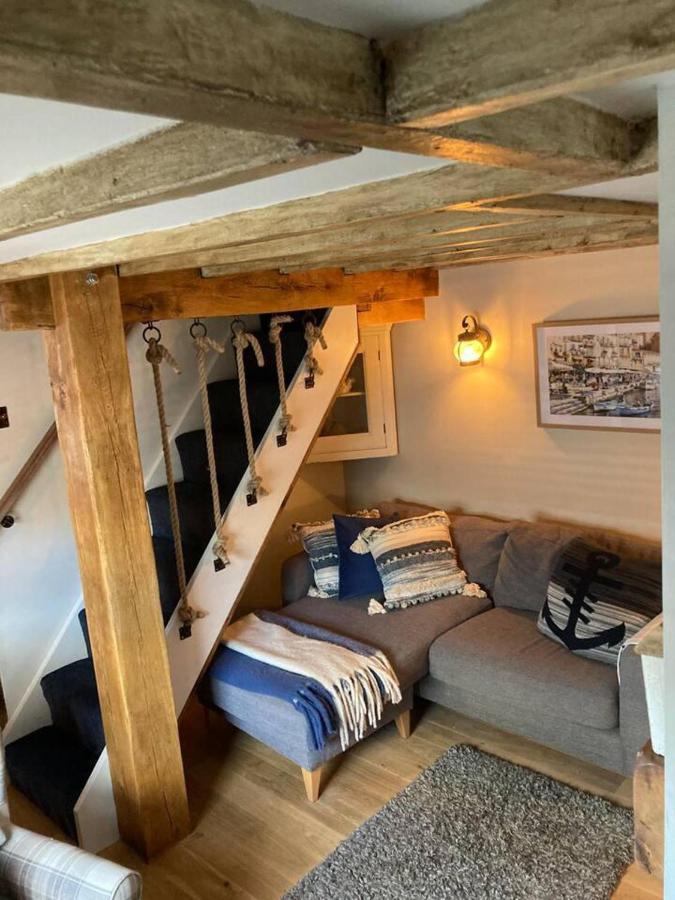Stunning Quirky 2-Bed Cottage In New Brighton Wallasey Exterior photo