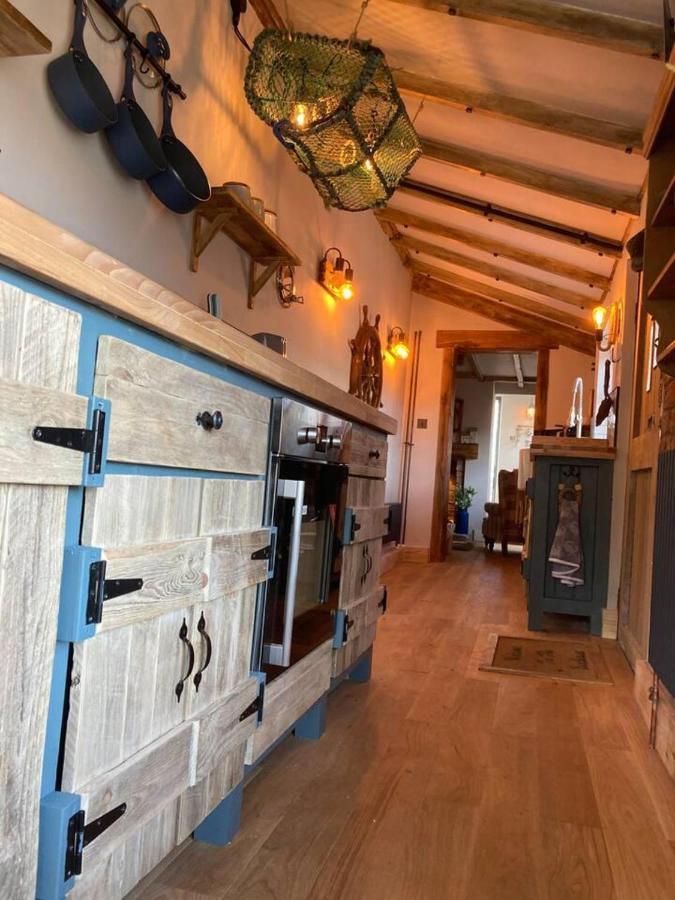 Stunning Quirky 2-Bed Cottage In New Brighton Wallasey Exterior photo